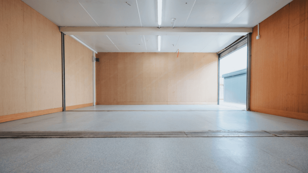 seasonal stock storage rental