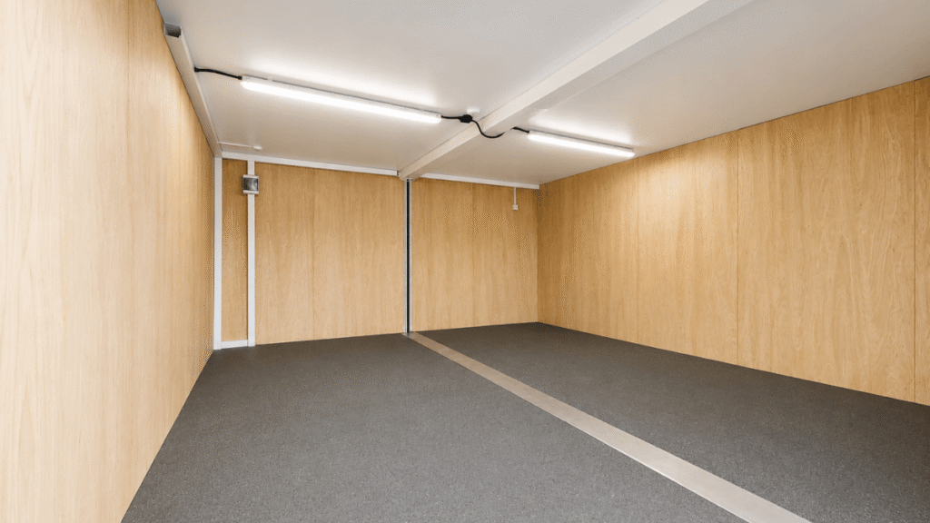 seasonal stock storage rental